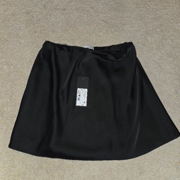 Gianni Bini Charlie Satin High Rise A-Line Slip Mini Skirt - size XS - NEW - Picture 7 of 9